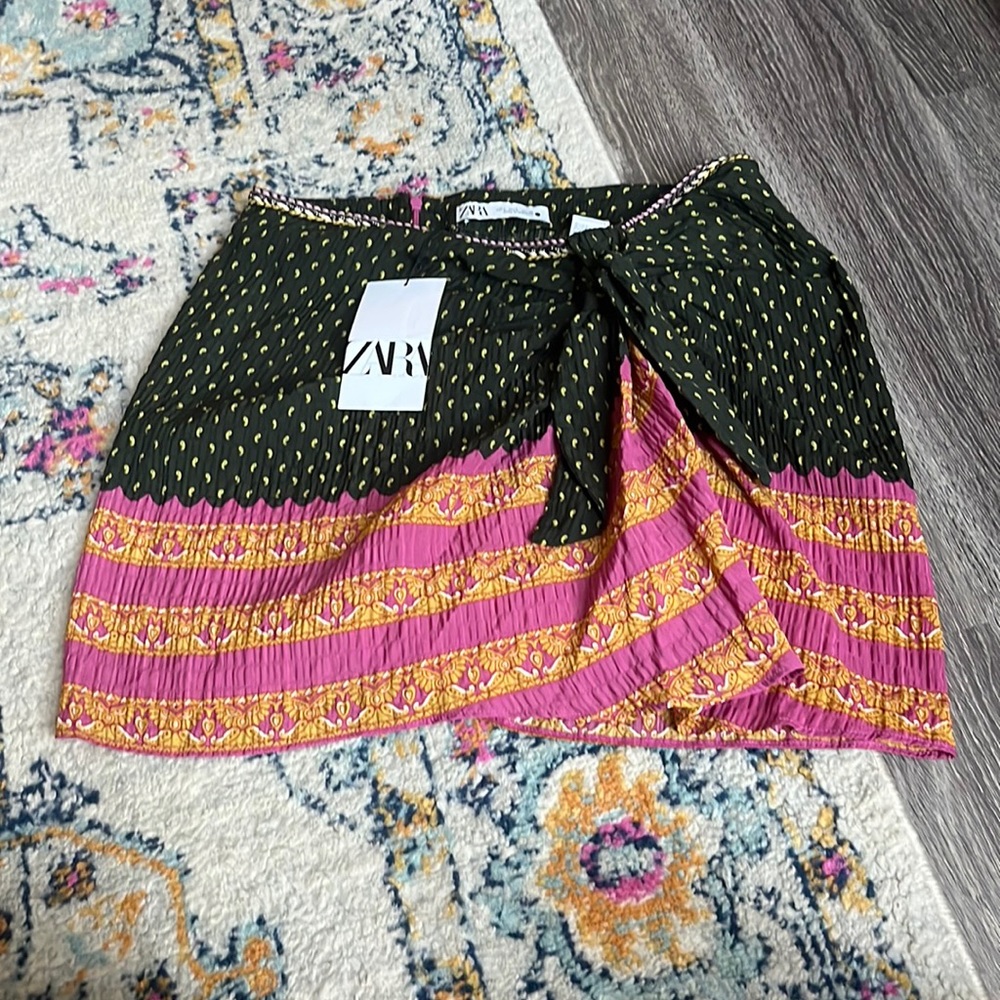 Zara NWT skirt